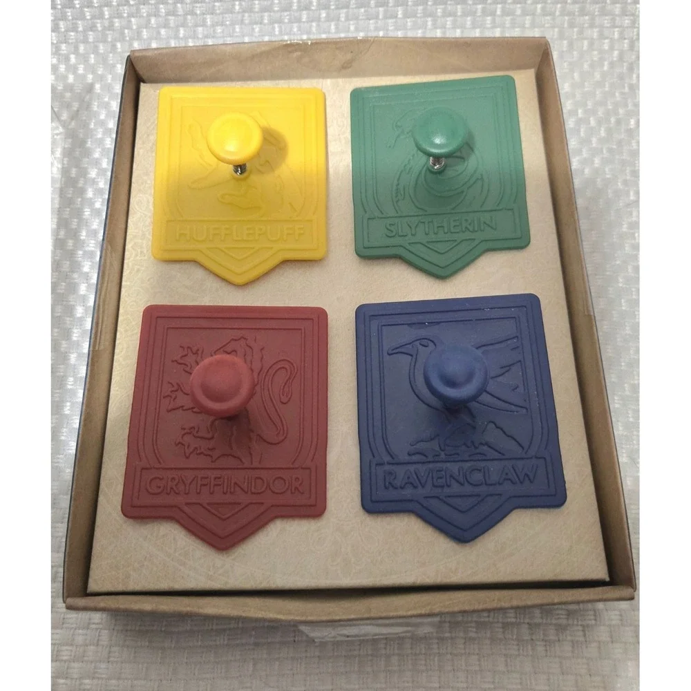 Wizarding World Of Harry Potter hogwarts house